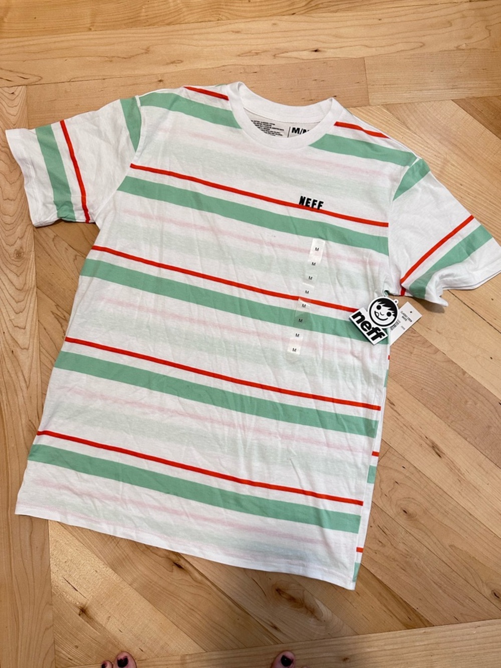 NEFF Men's MEDIUM Classic Crew White Striped Short Sleeve T-Shirt Style NEW